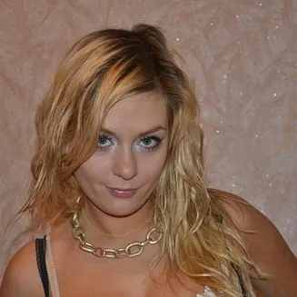 AlexiaDevot - Anal Amateur Profil