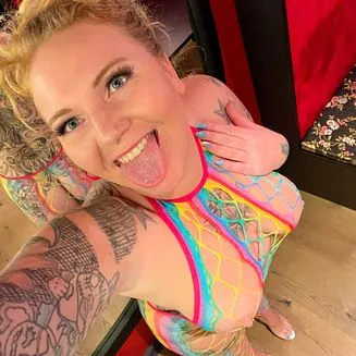 delicious_lauri - Anal Amateur Profil
