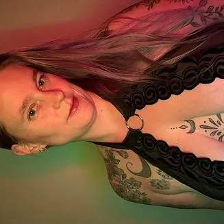SklavinYuri - Anal Amateur Profil