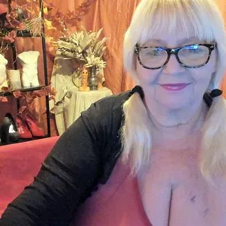 VersauteRia - Anal Amateur Profil