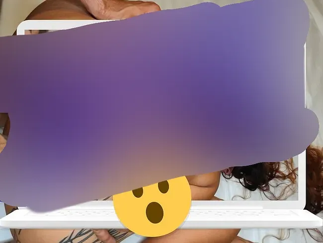 Ich habe Sex mit einem Fremden und er zieht das Kondom ab, omg! - AishaDavies Anal Video