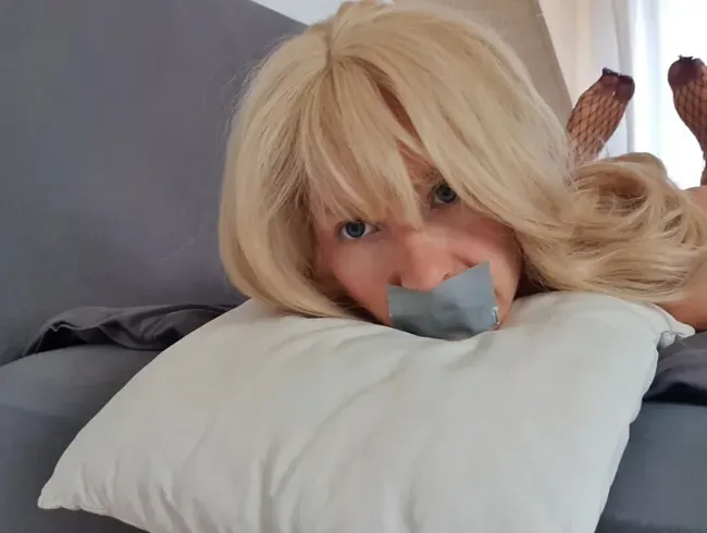 Gefesselte Dreilochstute gnadenlos zerfickt und in den Arsch gespritzt!! 100% realer Amateursex!! - blondes_teen_girl Anal Video