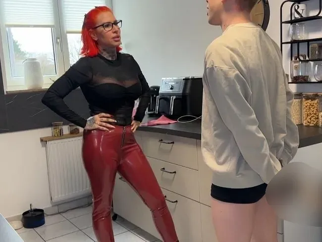 Krasse Beichte!! Die perverse Bitte meines Stiefsohnes - Cat-Coxx