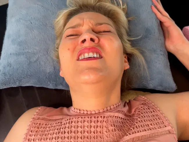 Wieso kannst du mich so lange in den Arsch ficken? - DaddysLuder Anal Video