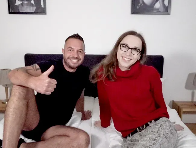 TRANSGIRL Emily zum ersten mal ohne Kondom in den Arsch gefickt - FunFuckPaar Anal Video