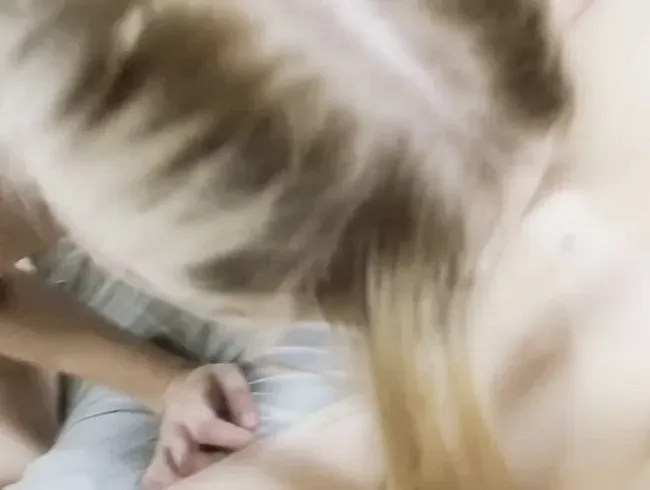Er darf ihn zum ersten Mal in meinen Po stecken!! - gwenixjooohn Anal Video