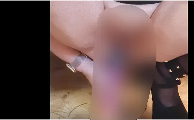 sieht so geil wie er drin verschwindet - Honey4477 Anal Video