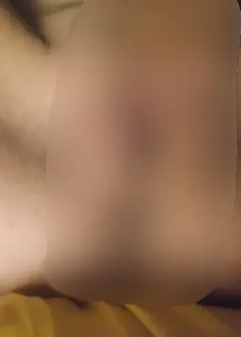 Der weibliche Part Teil 1....Schön in beide Löcher gefingert - HorneyCouple1008 Anal Video