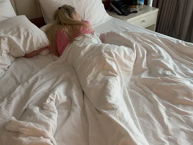 Mein erstes mal Anal im Hotel mit einem Fremden - hottilotti01 Anal Video
