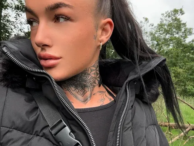 Mein erstes Mal Outdoor - janaexklusiv Anal Video