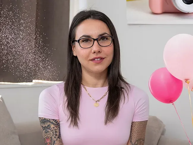 Mein 18. GEBURTSTAG – die GANZE WAHRHEIT! ERWISCHT – mehrfach BESAMT & mit dem STOCK GEZÜCHTIGT! - Jenny_Stella Anal Video