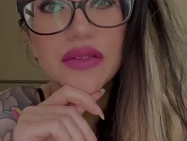 Mein Lieblingsvideo mit Analkugeln, Dildo und heißem Outfit - juliadomaina Anal Video