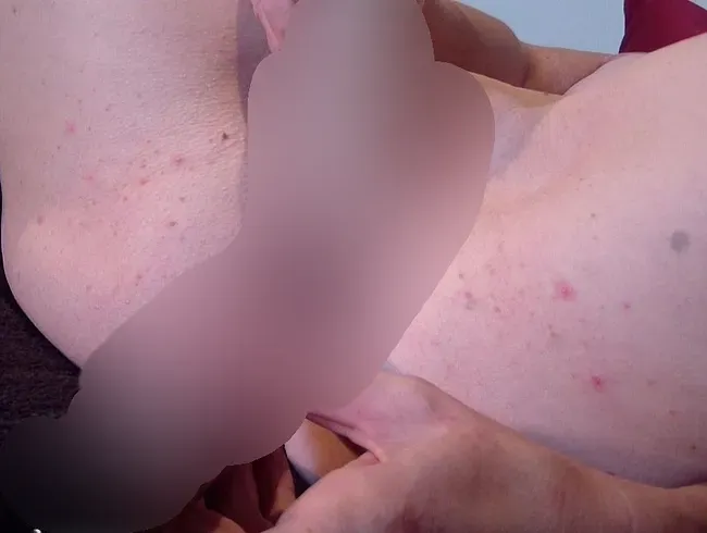 ich versuche mein Arsch mit Vibrator zu ficken, ist aber doch zu eng.... - KathyHotlips Anal Video