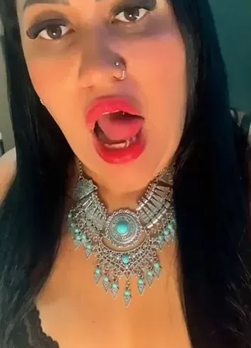 Do you like a hot Latina? Here you have... (no sound) - LiraOdara Anal Video