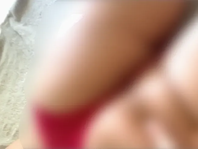 Schön gedehnt und noch besser gefickt - Lucyy_hot