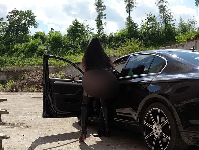 Business Mann gefickt - MissAlessaMilano Anal Video
