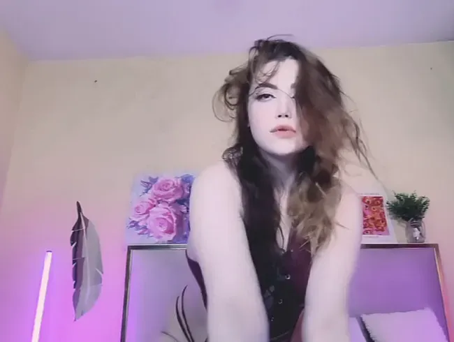 Bist du wirklich bereit zu sehen, was diese Oberschenkel alles können? - MissLissa Anal Video