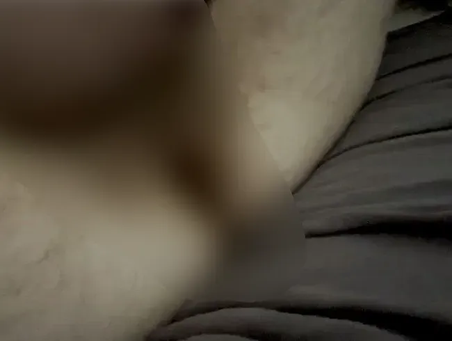 Entspannt durch den Nachmittag mit einen kleinen Dildo im Arsch - Mohri98 Anal Video
