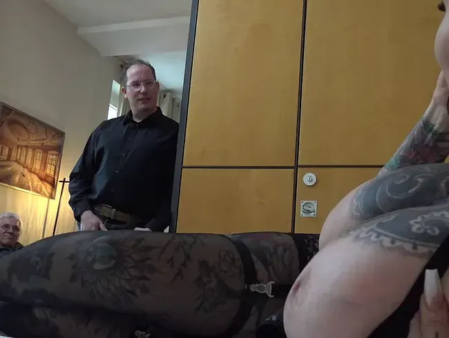 Pornostar Cat-Coxx fickt den alten Ronny - Mountain1988
