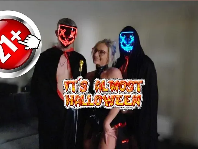 Halloween Horror!!! Sandwitsch Masa ker mit Fremden Männern !!!! - Studentin-Aneta Anal Video