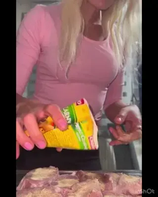 Blonde cook wants to fuck while cooking - Swenny31 Anal Video